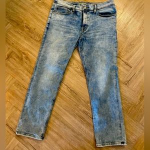 Goodfellow &Co jeans 38x32 Slim Straight Total Flex lite wash